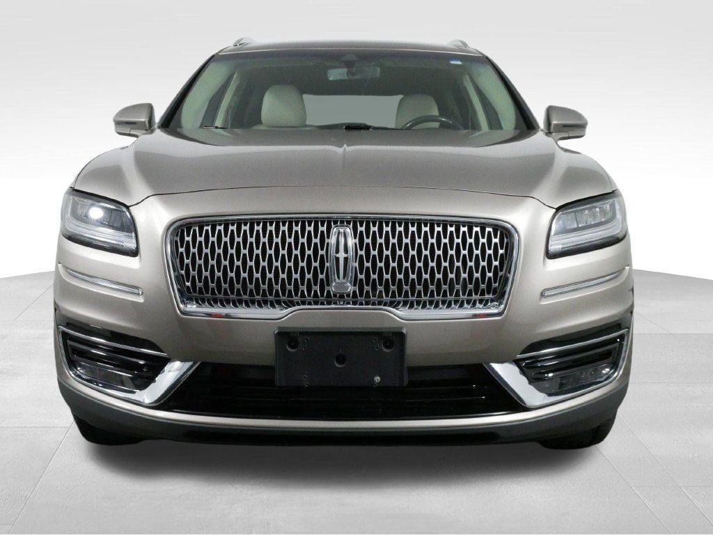 Used 2019 Lincoln Nautilus Select FWD image 3