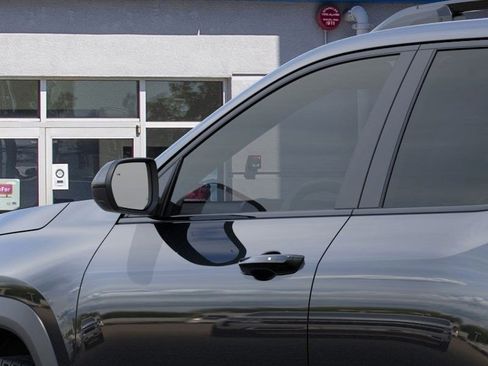 New 2026 Chevrolet Equinox RS w/ Convenience Package III image 13