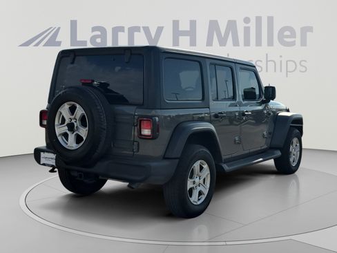 Used 2021 Jeep Wrangler Unlimited Sport AWD/4WD image 5