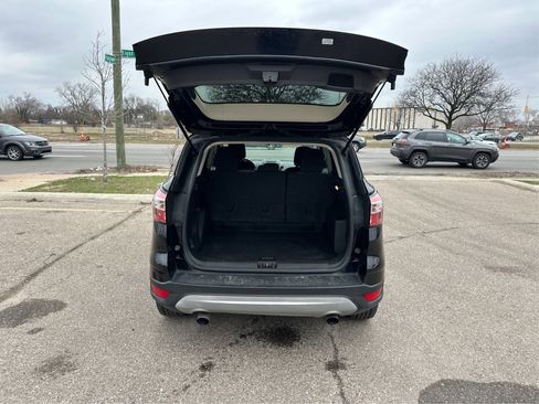 Used 2018 Ford Escape SE w/ SE Sync 3 Package image 13