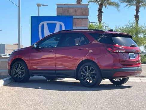 Used 2023 Chevrolet Equinox RS image 5