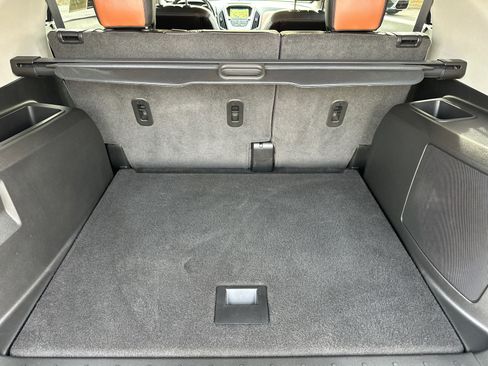 Used 2017 Chevrolet Equinox Premier w/ Enhanced Convenience Package image 18