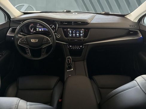 Used 2019 Cadillac XT5 Premium Luxury AWD/4WD image 13