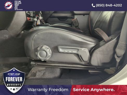 Used 2019 Jeep Wrangler Unlimited Rubicon AWD/4WD image 13