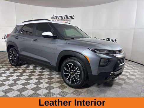 Used 2021 Chevrolet TrailBlazer ACTIV w/ Technology Package image 5