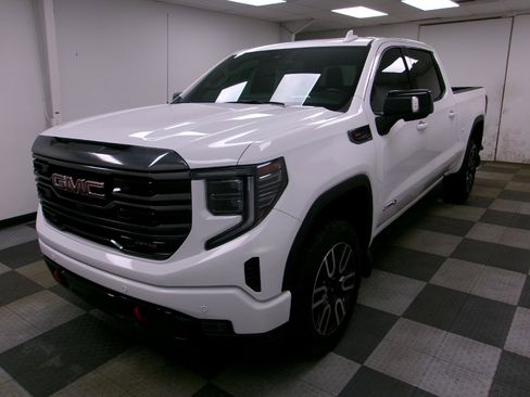 Certified 2023 GMC Sierra 1500 AT4 w/ Technology Package image 1