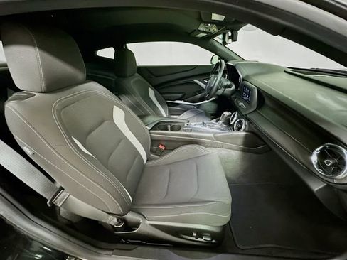 Used 2021 Chevrolet Camaro LT w/ RS Package image 23