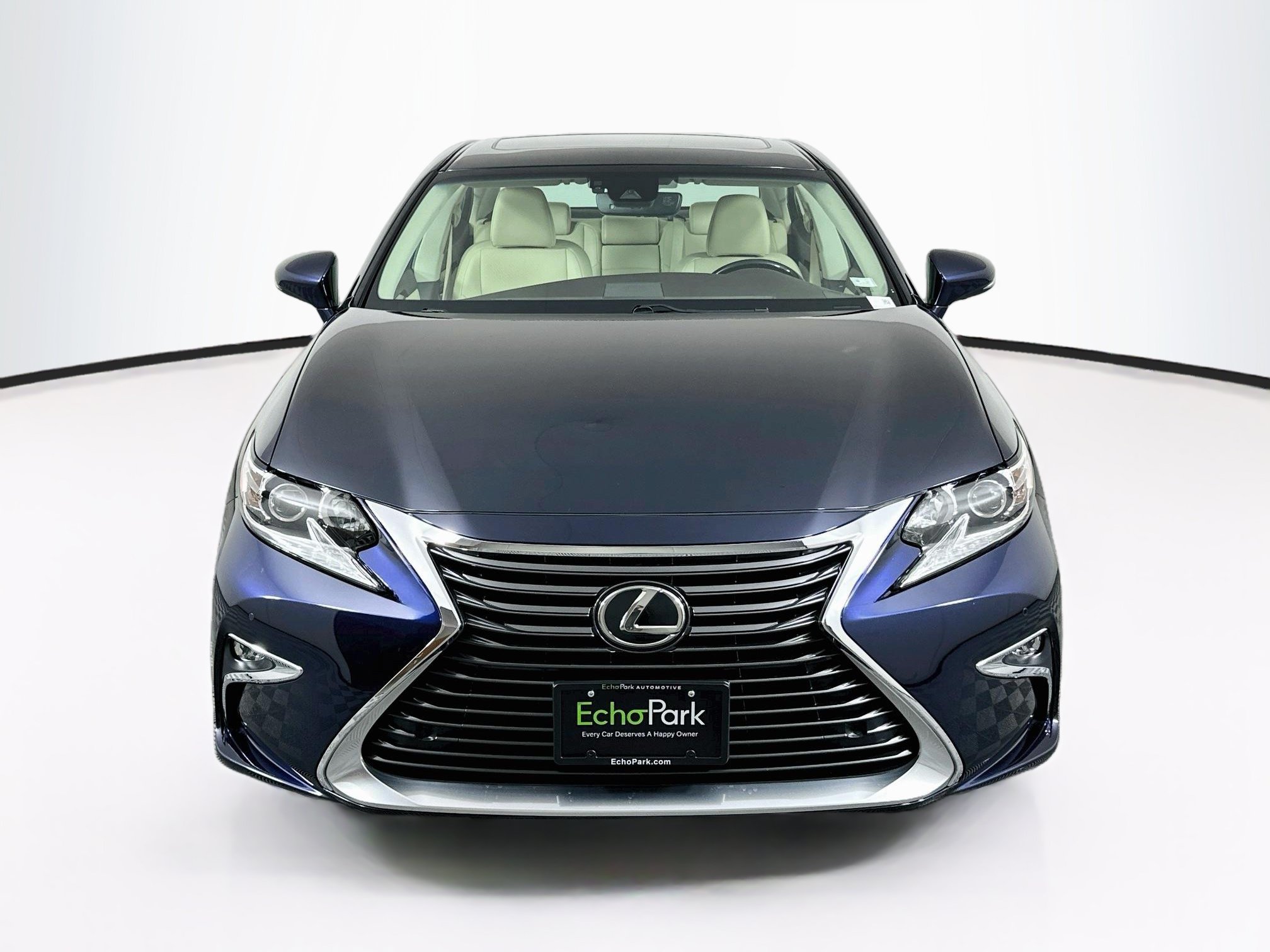 Used 2018 Lexus ES 350 w/ Premier Package FWD image 2