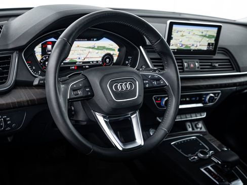 Used 2018 Audi Q5 2.0T Premium Plus w/ Premium Plus Package image 10