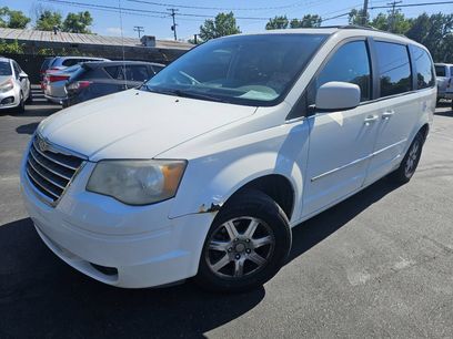 Used 2009 Chrysler Town & Country Touring
