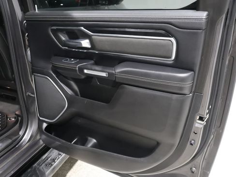 Used 2022 RAM 1500 Laramie AWD/4WD image 21