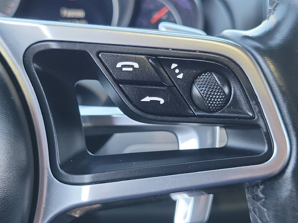 Used 2016 Porsche Cayenne GTS AWD/4WD image 6