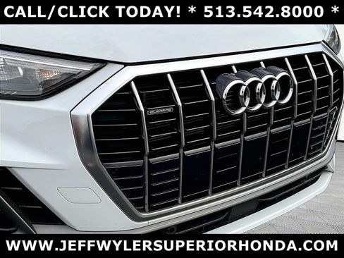 Used 2022 Audi Q3 2.0T Premium AWD/4WD image 32