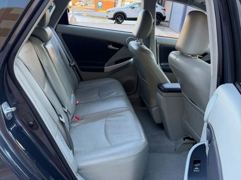 Used 2010 Toyota Prius Three image 14