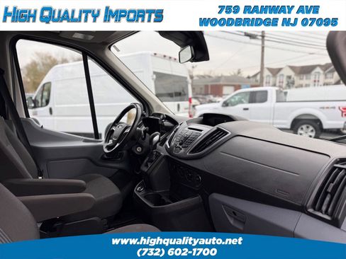 Used 2018 Ford Transit 150 XLT image 38