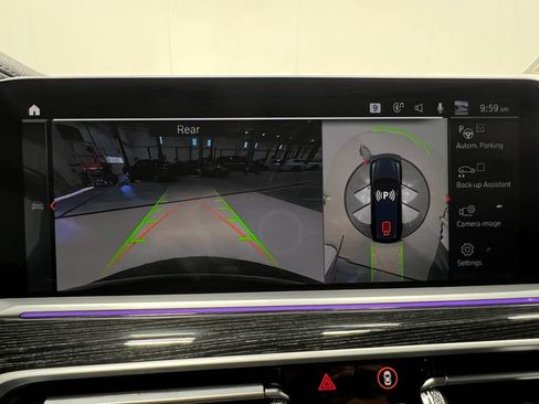 Used 2022 BMW X7 M50i w/ Cold Weather Package AWD/4WD image 12