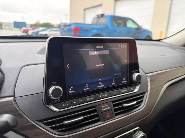 Used 2024 Nissan Altima 2.5 SV FWD image 29