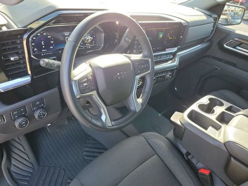 Used 2023 Chevrolet Silverado 1500 LT Trail Boss w/ Protection Package image 21