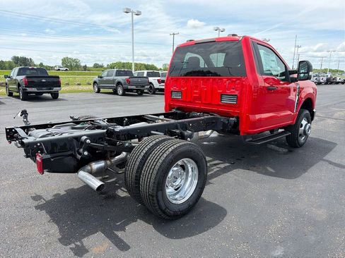 New 2026 Ford F350 XLT w/ XLT Value Package AWD/4WD image 5