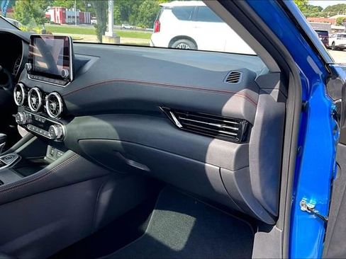 Certified 2024 Nissan Sentra SR w/ SR Premium Package FWD image 22