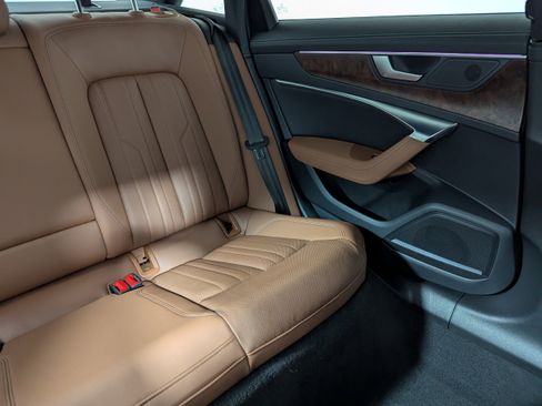 Used 2021 Audi A6 Premium Plus image 14