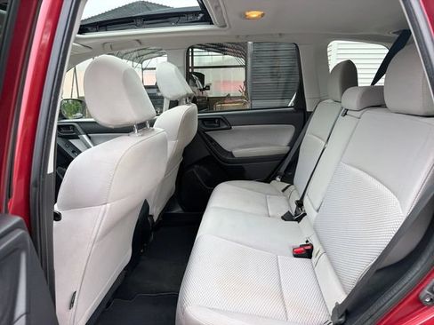 Used 2017 Subaru Forester 2.5i Premium w/ All-Weather Package AWD/4WD image 25