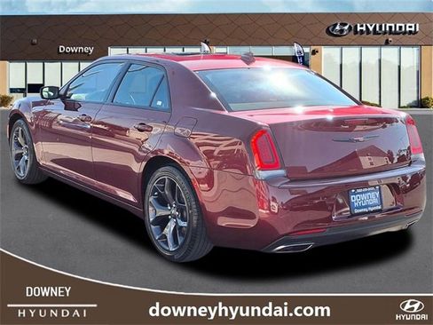 Used 2023 Chrysler 300 S image 6