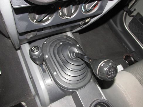 Used 2007 Jeep Wrangler X AWD/4WD image 53