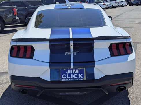 Used 2024 Ford Mustang GT Premium RWD image 3
