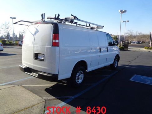 Used 2023 Chevrolet Express 2500 w/ Driver Convenience Package image 8