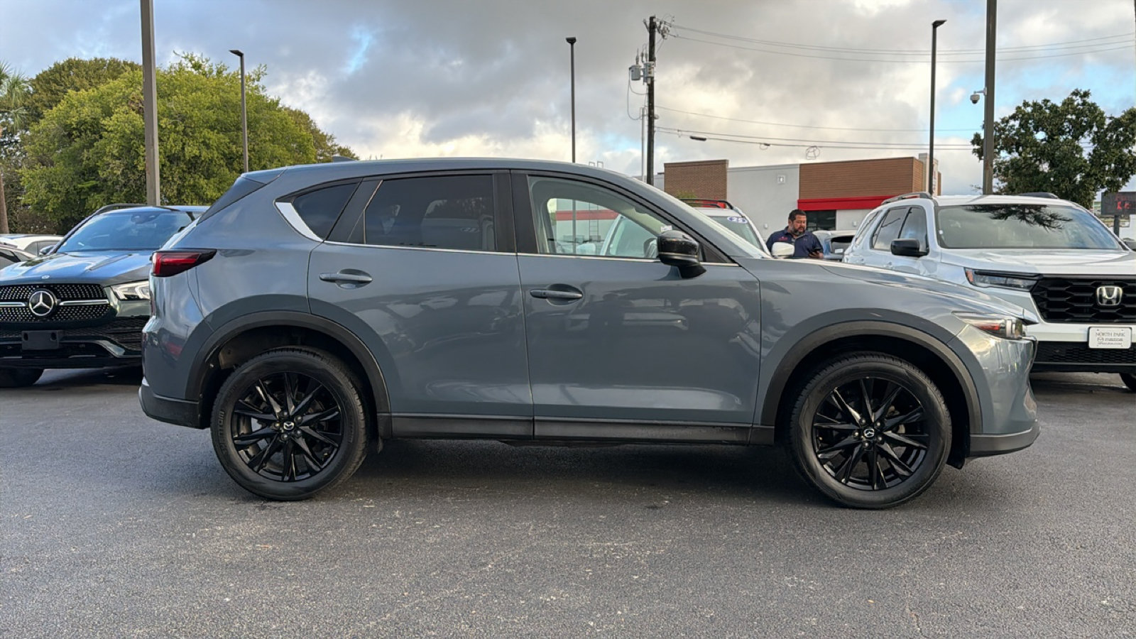 Certified 2023 MAZDA CX-5 Carbon Edition AWD/4WD image 3