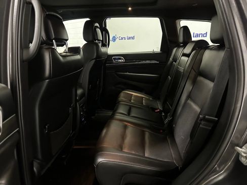 Used 2018 Jeep Grand Cherokee Overland image 13