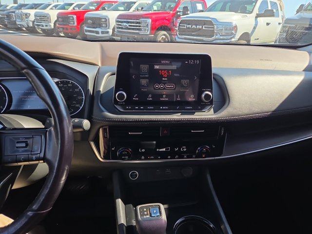 Used 2021 Nissan Rogue SV w/ Premium Package AWD/4WD image 17