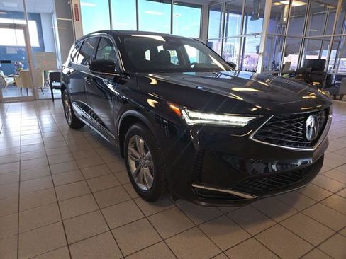 Certified 2025 Acura MDX FWD image 2