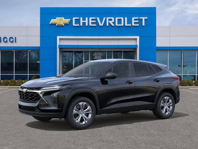 New 2026 Chevrolet Trax LS FWD image 2