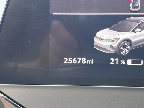 Certified 2023 Volkswagen ID.4 Pro S Plus AWD/4WD image 16
