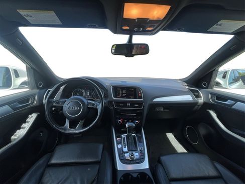 Used 2017 Audi Q5 2.0T Premium Plus w/ Technology Package image 23