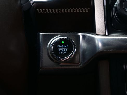Used 2022 Ford F150 King Ranch w/ Equipment Group 601A High AWD/4WD image 24
