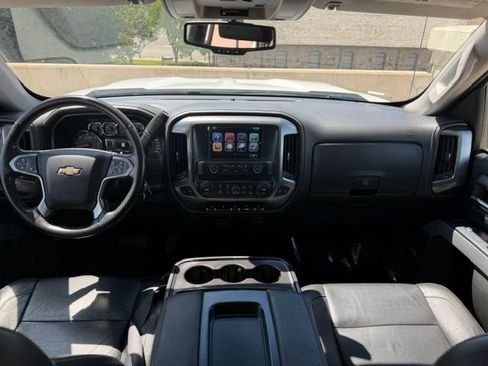Used 2017 Chevrolet Silverado 1500 LTZ Z71 w/ LTZ Plus Package AWD/4WD image 14
