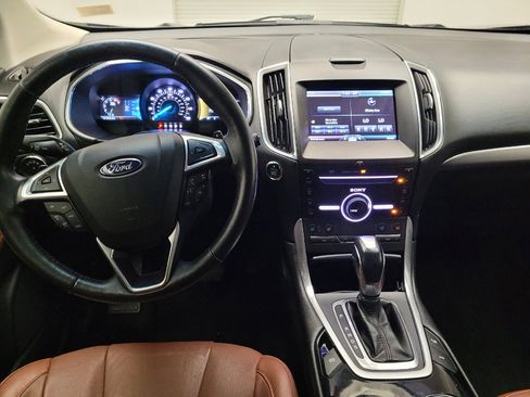 Used 2015 Ford Edge Titanium w/ Equipment Group 302A FWD image 22
