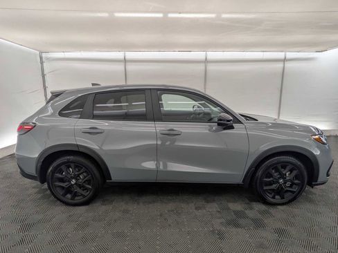 Used 2025 Honda HR-V Sport image 7
