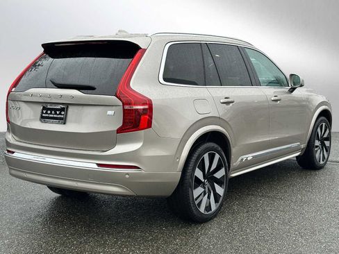 Certified 2023 Volvo XC90 T8 Ultimate image 3
