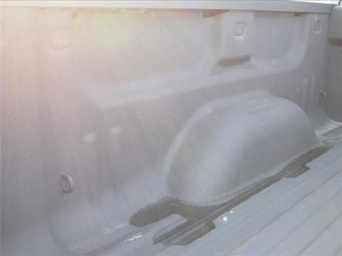 Used 2018 GMC Sierra 1500 SLT image 43