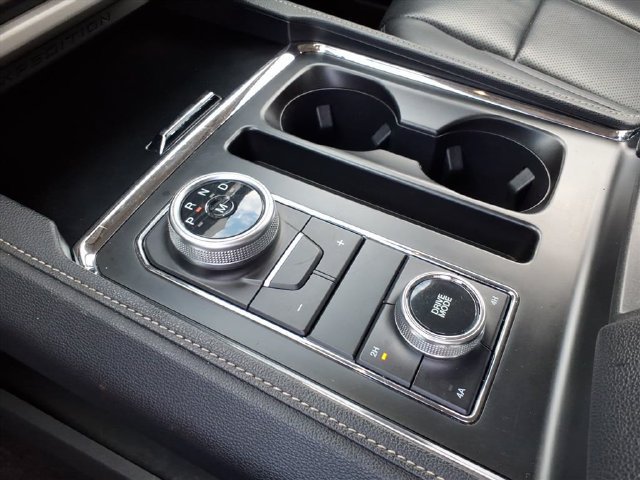 Used 2023 Ford Expedition XLT AWD/4WD image 21