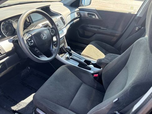 Used 2013 Honda Accord LX image 7