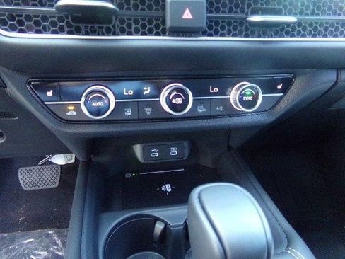 New 2026 Honda HR-V EX-L image 13