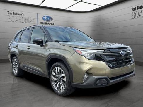 Used 2025 Subaru Forester Touring image 2