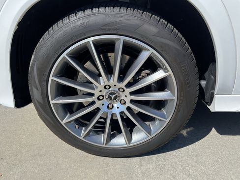 Certified 2025 Mercedes-Benz GLE 350 4MATIC w/ AMG Line Exterior image 13