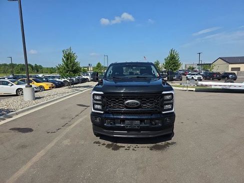 Certified 2025 Ford F250 Lariat w/ Black Appearance Package AWD/4WD image 2
