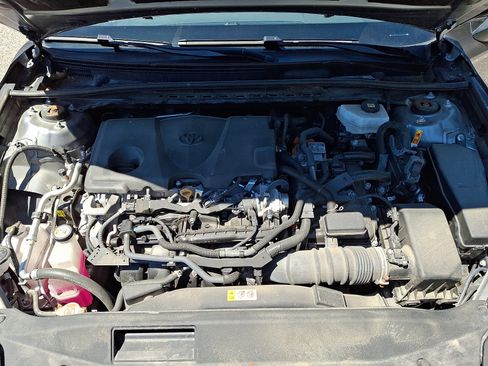 Used 2025 Toyota Camry SE FWD image 28